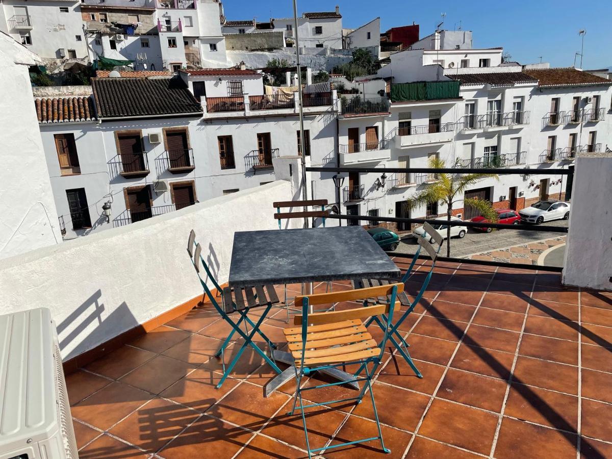 Spanish Town House อะโลรา ภายนอก รูปภาพ