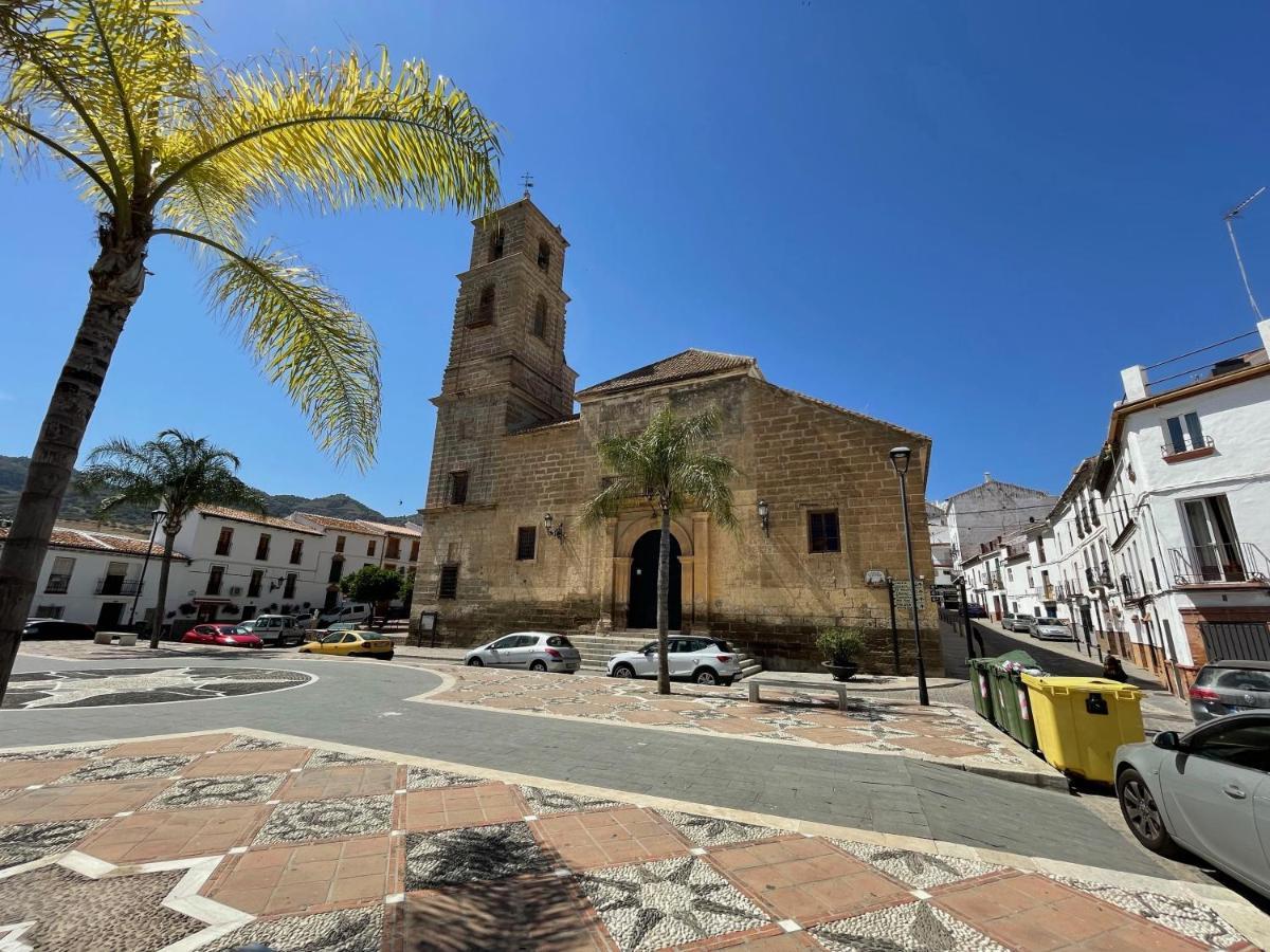 Spanish Town House อะโลรา ภายนอก รูปภาพ